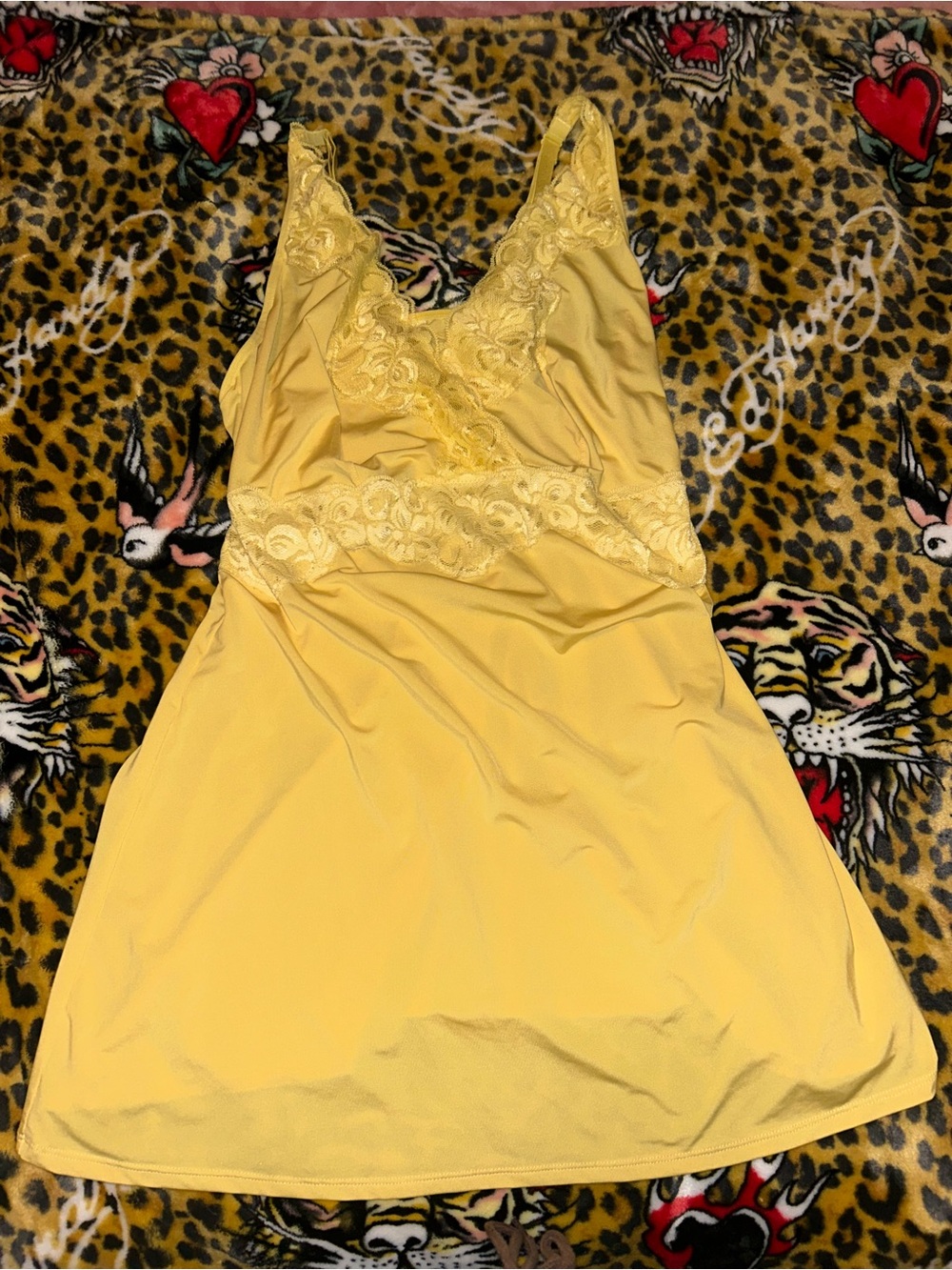 Delta Burke Yellow Lace-Trim Slip